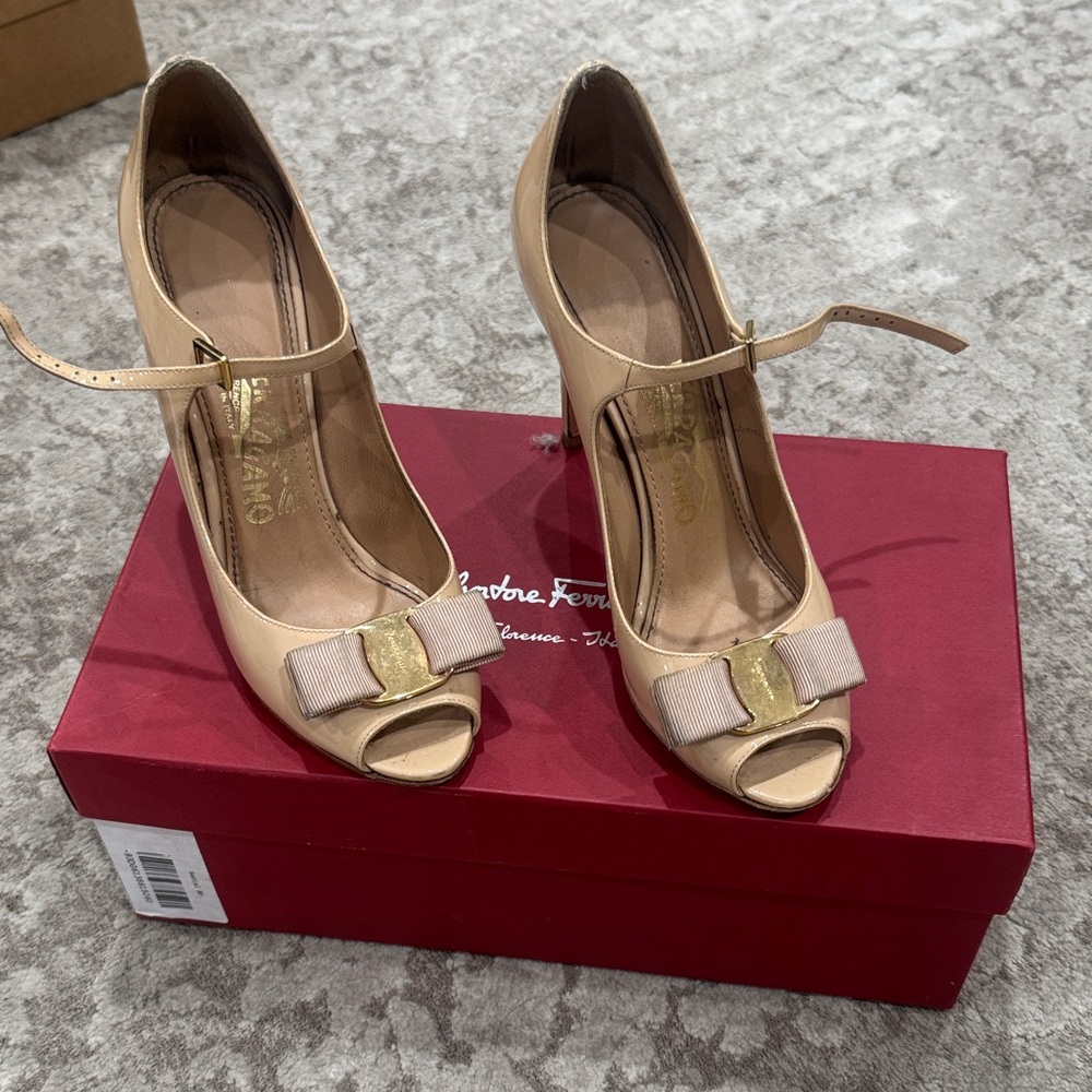 Salvatore Ferragamo Nude Peep Toe Heels with Bow